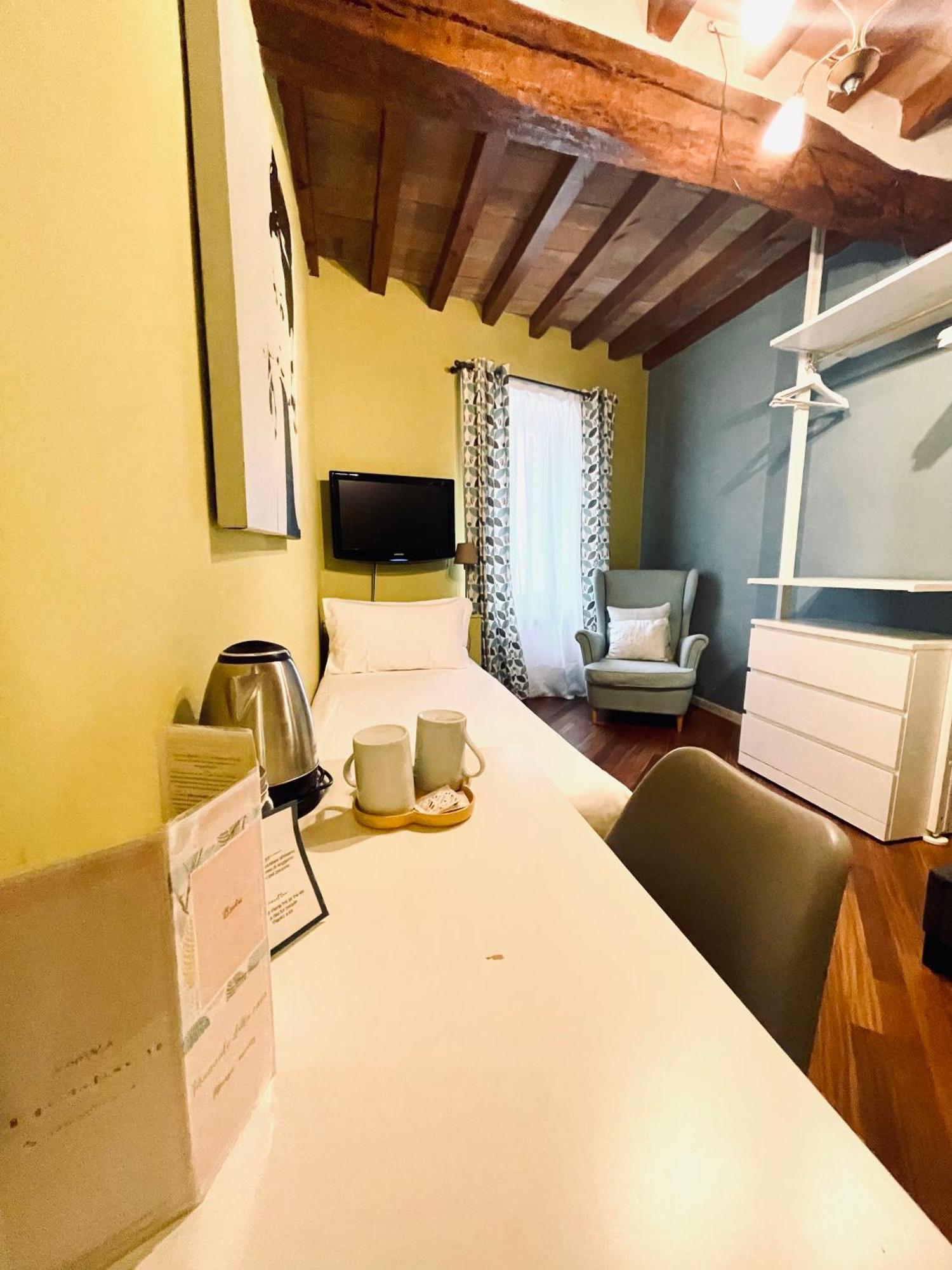 Le Camere di Bsuites Affittacamere Parma Exterior foto